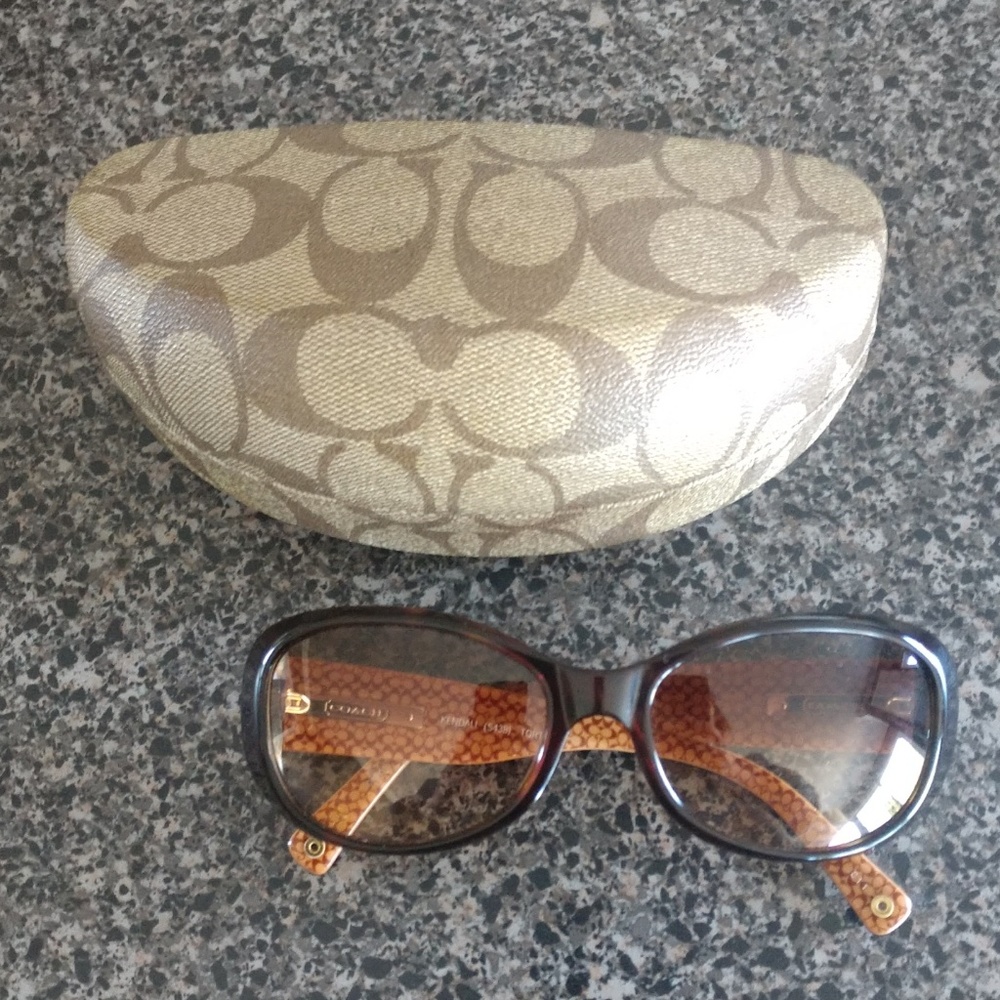 Coach Kendall Sunglasses Tortoise S438